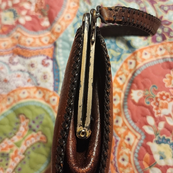 Antique Turnlog Tooled Leather Handbag - Picture 7 of 14